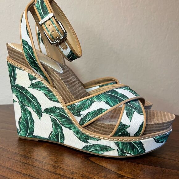 Gianni Bini platform wedge sandals🌴Lusia floral palm print 🌴 7.5 - Picture 5 of 9
